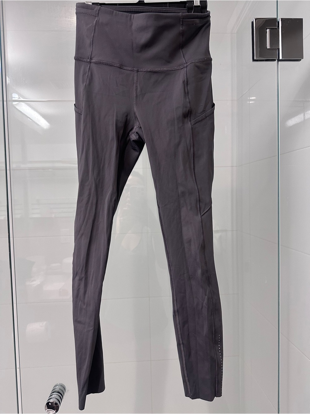 Lululemon used Fast and Free leggings - Charcoal Gray color - size 4